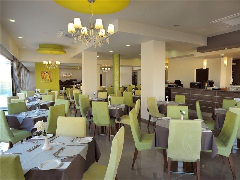 Euronapa Hotel Apartments Ayia Napa Exterior foto